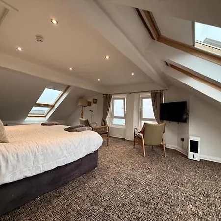 Antrim House Guest Rooms & Suites (Adults Only) Portrush Exterior photo