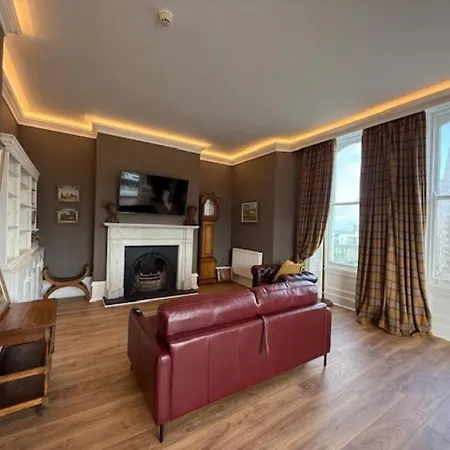 Antrim House Guest Rooms & Suites (Adults Only) Portrush Exterior photo