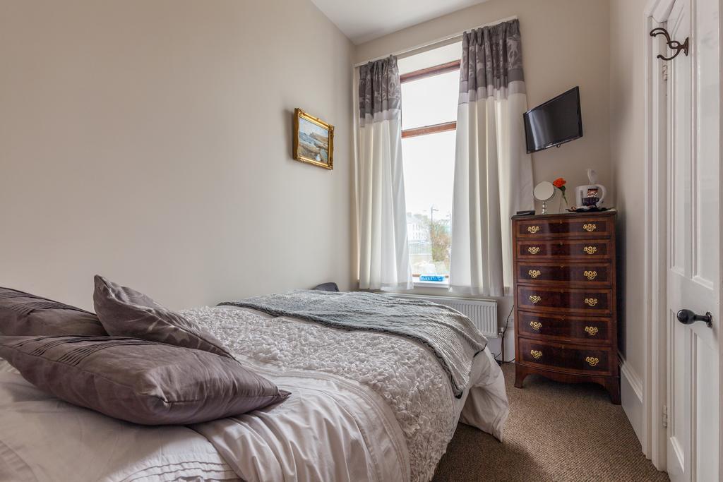 Bed & Breakfast Antrim House Guest & (adults Only) Portrush